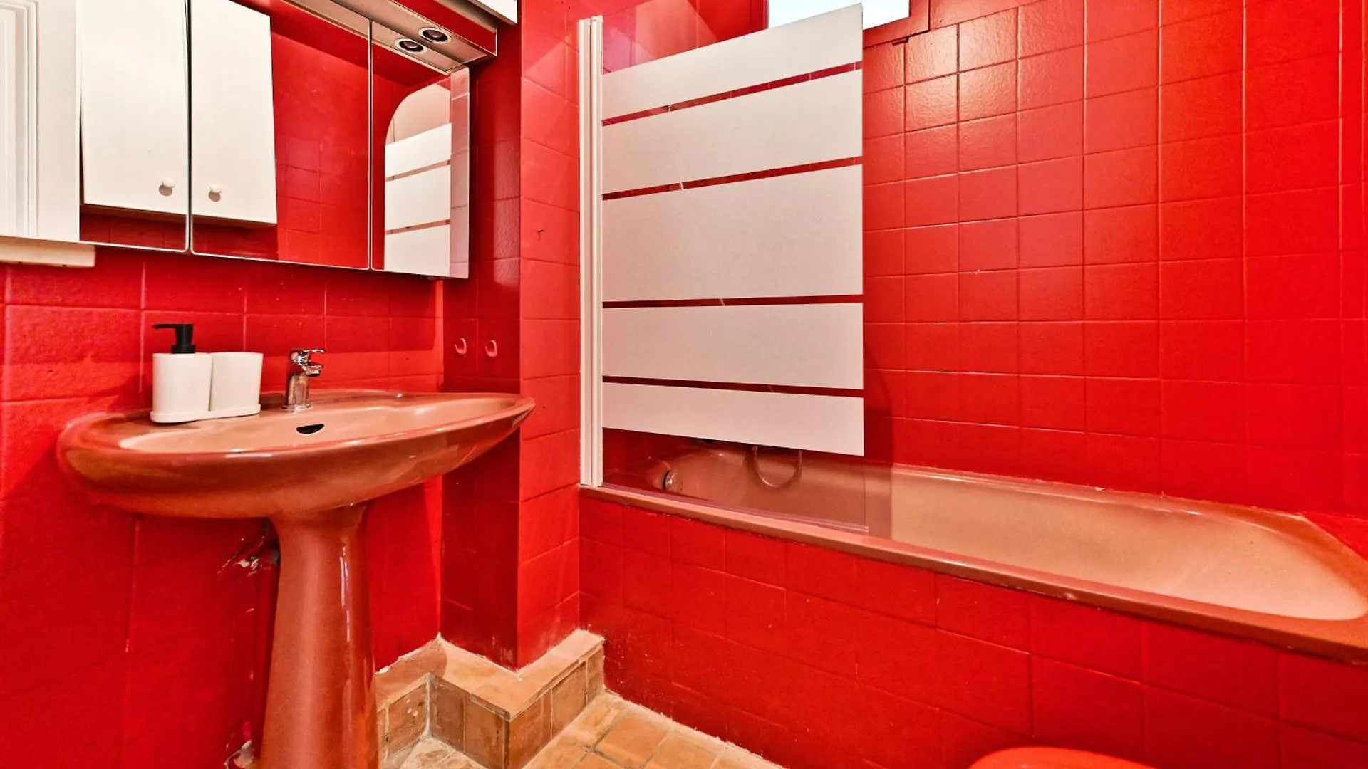 Appartement Parisien Spacieux #Marais #Rivoli Apartment