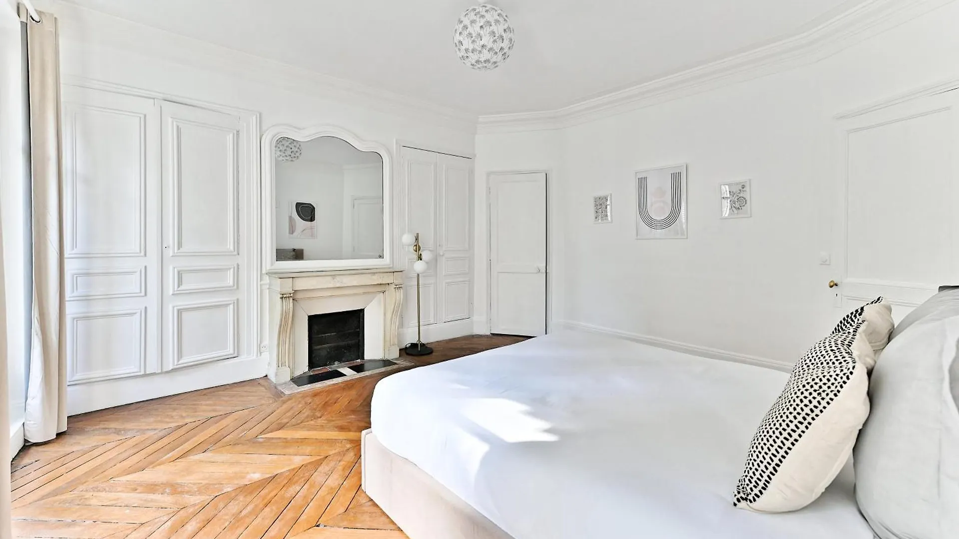 Apartment Appartement Parisien Spacieux #Marais #Rivoli