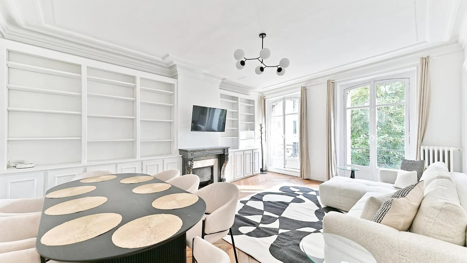 Appartement Parisien Spacieux #Marais #Rivoli contacts
